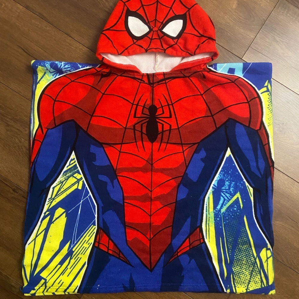 Spider-Man Hooded Towel Poncho